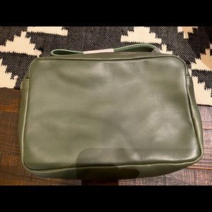 BRAND NEW Clare V green Marisol bag
